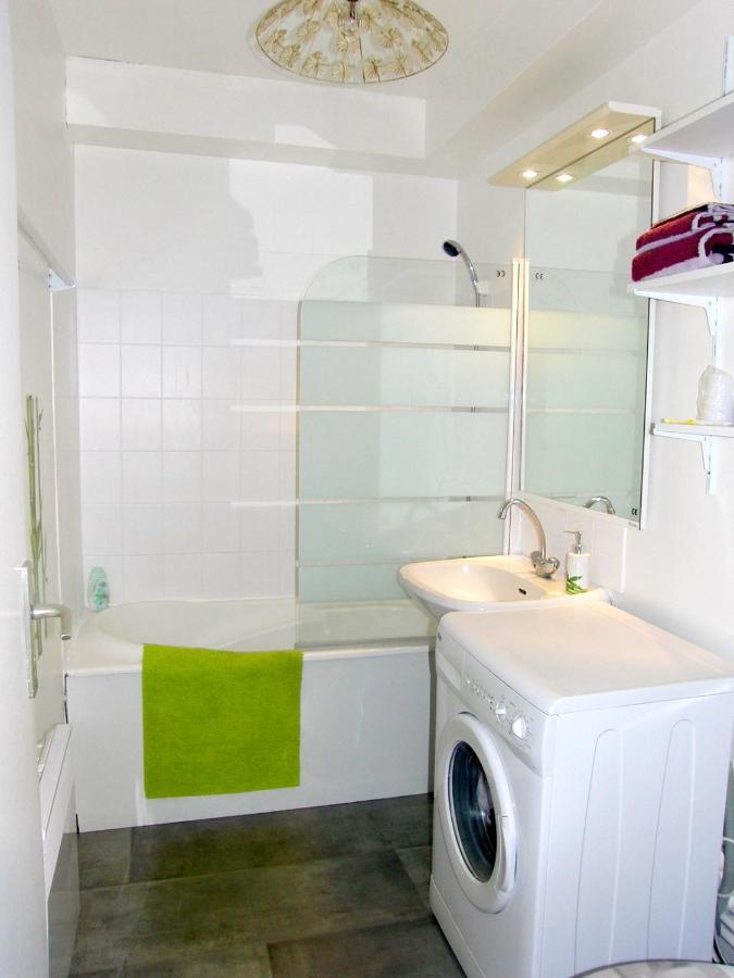 Apartament Une Petite Halte Calais Zewnętrze zdjęcie