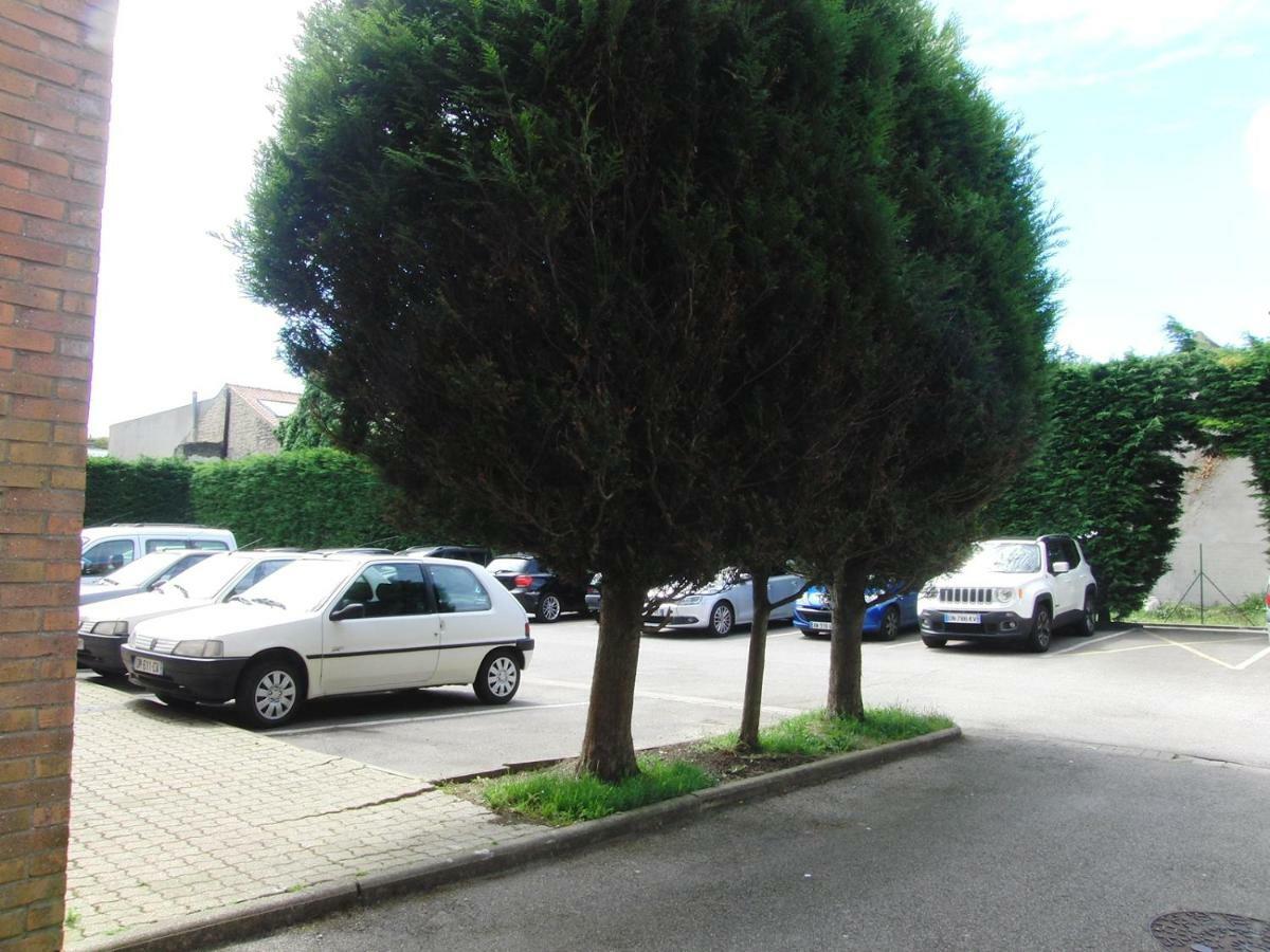 Apartament Une Petite Halte Calais Zewnętrze zdjęcie